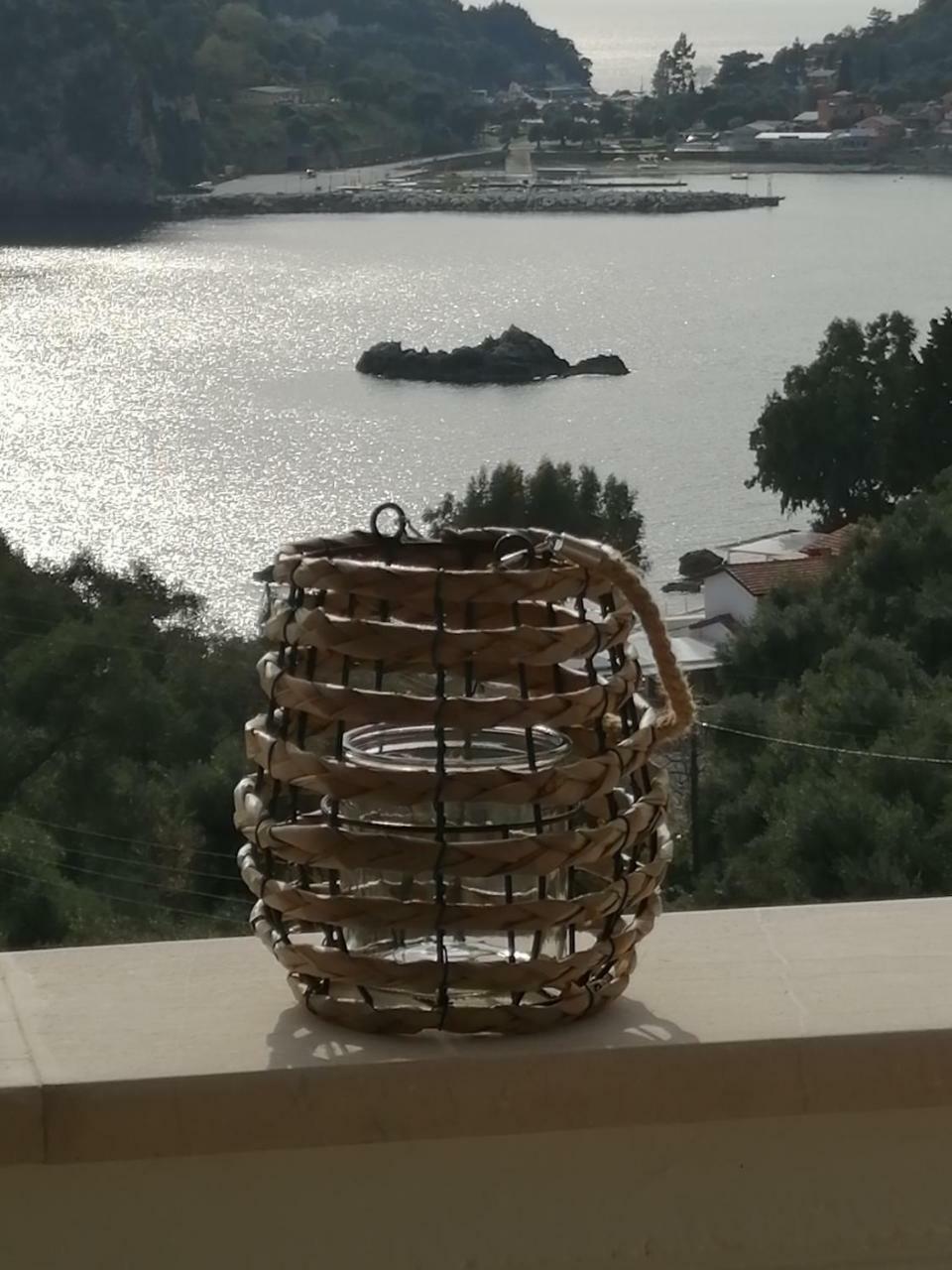 Aris * Palaiokastritsa
